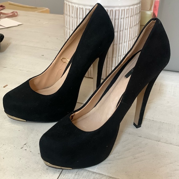 Forever 21 Suede Heels - Picture 1 of 7